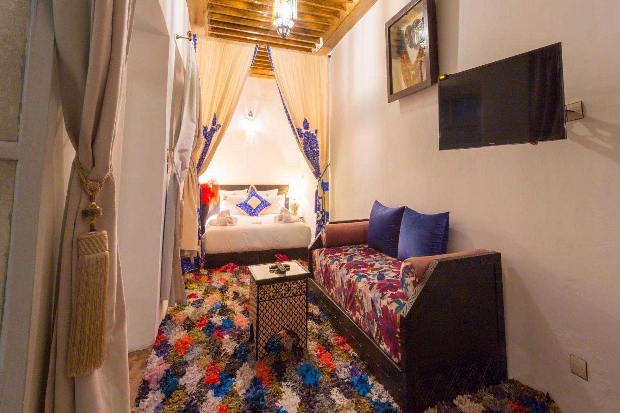 Riad Ikalimo 2 Marrakesh Bagian luar foto