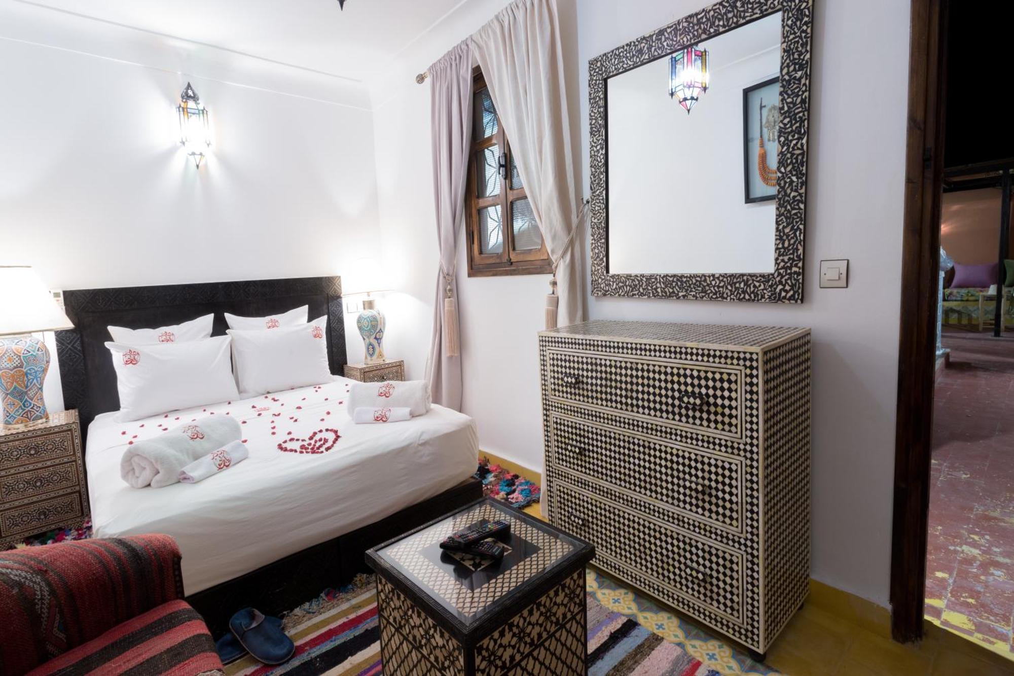 Riad Ikalimo 2 Marrakesh Bagian luar foto