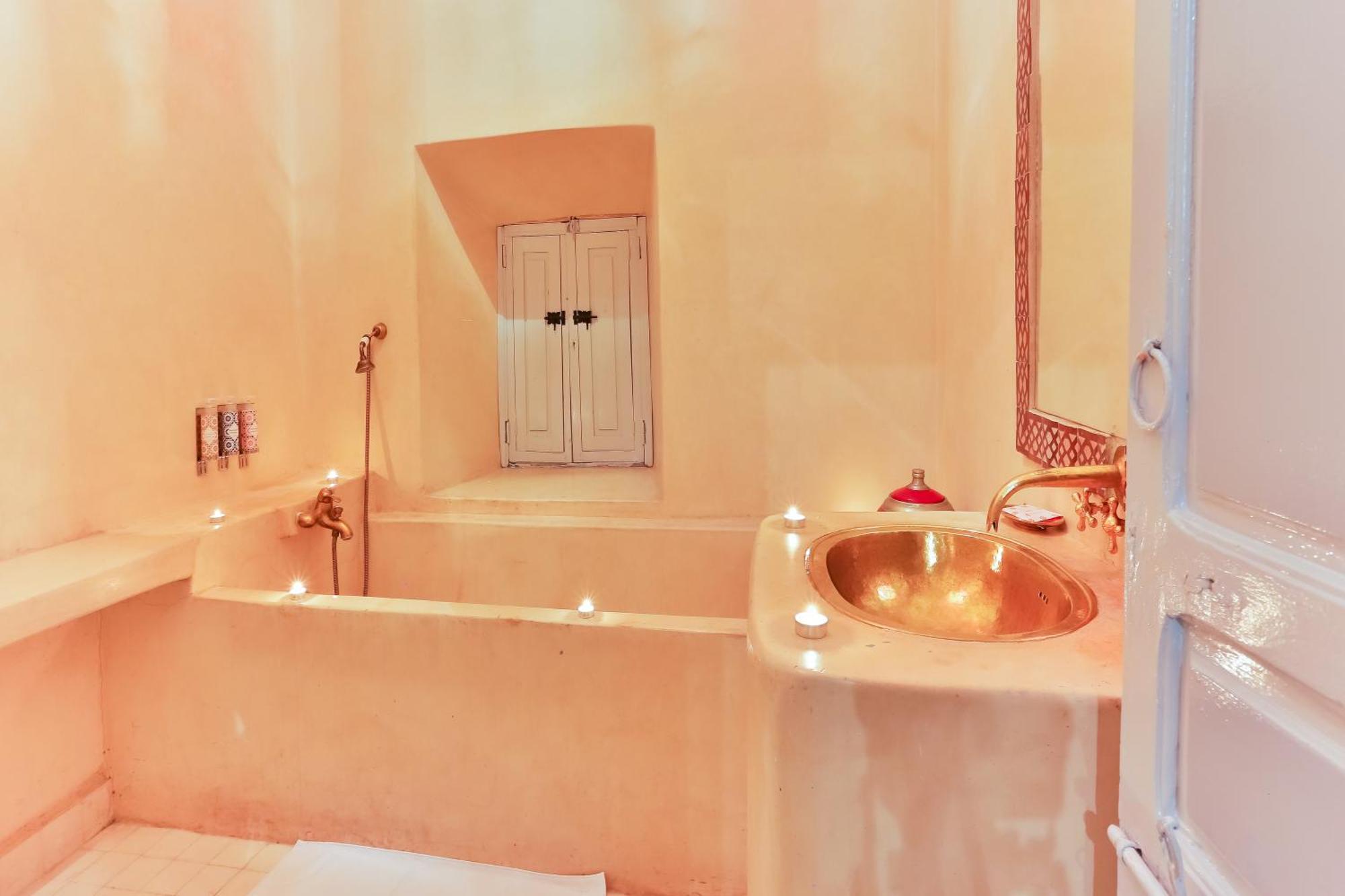 Riad Ikalimo 2 Marrakesh Bagian luar foto